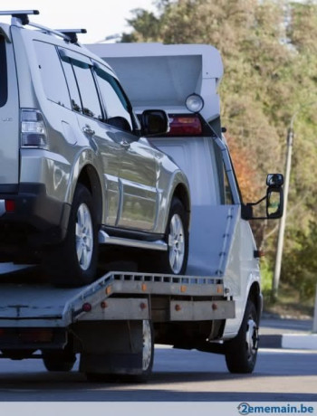 depanneuse-remorquage-auto-camionnette-bxl-0484844850-big-1