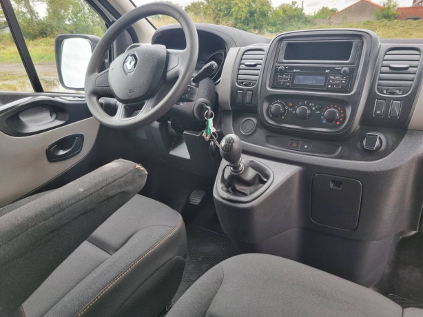 renault-trafic-102018-l1h1-91014km-16dci-95cv-70kw-airco-big-4