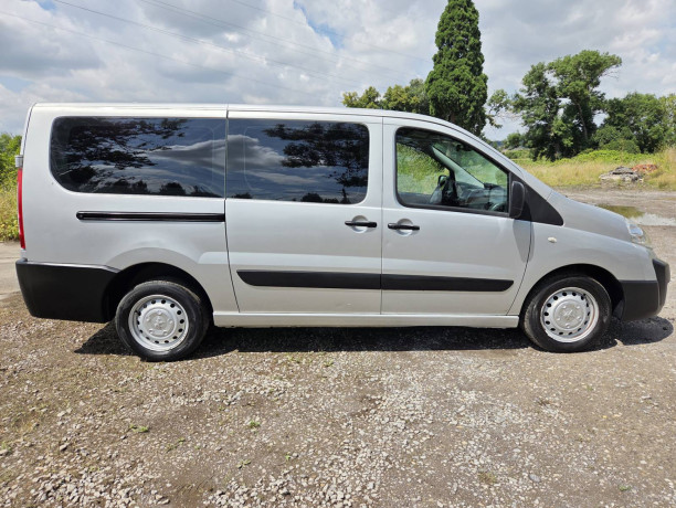 peugeot-expert-9places-minibus-20hdi-130cv-94kw-airco-cruis-big-1