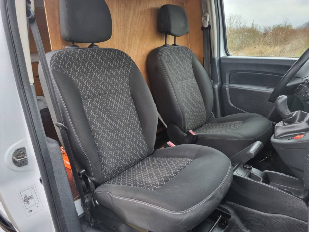 renault-kangoo-2015-15dci-75cv-55kw-euro5-airco-2places-big-4
