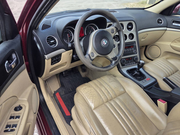 alfa-159-break-2008-19jtd-115cv-cuir-beige-ac-jantes-cruise-big-4