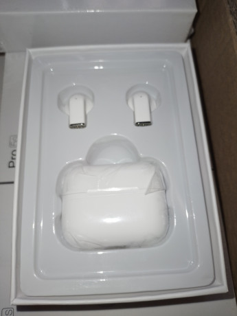 airpods-5s-big-1